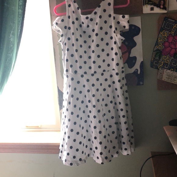 Cold shoulder summer dress - Picture 4 of 4